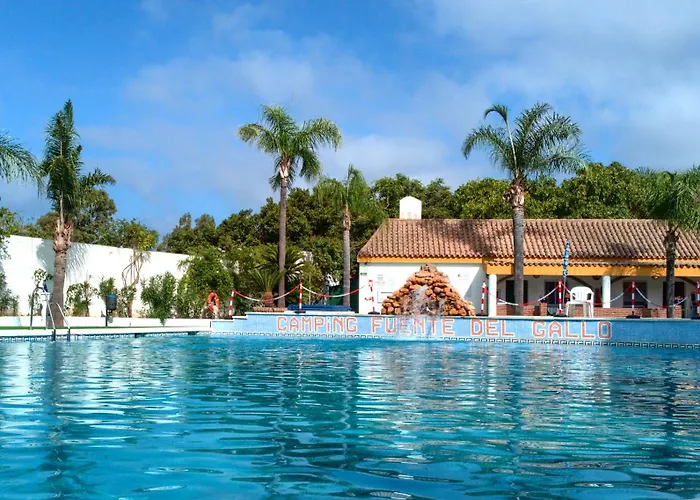 & Glamping Conil Playa Kemp *