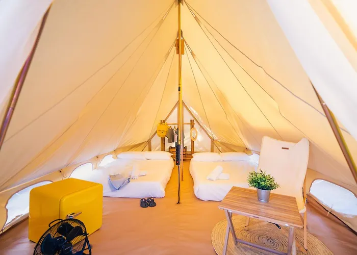 & Glamping Conil Playa
