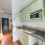Κάμπινγκ & Glamping Conil Playa 3*