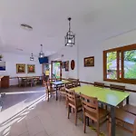 & Glamping Conil Playa Коніль-де-ла-Фронтера